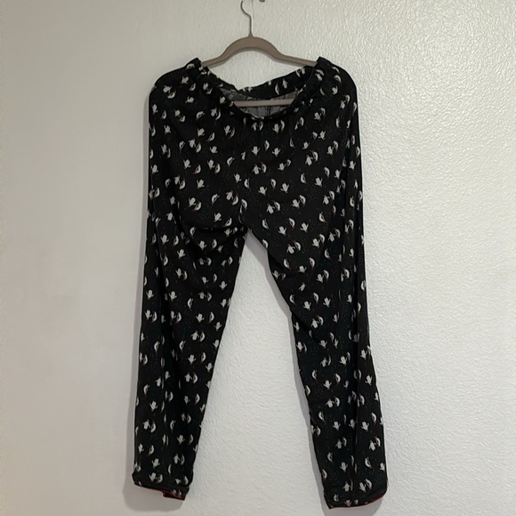 VICTORIA”S SECRET Warm pajamas with penguins in black and white size XS - Picture 4 of 9